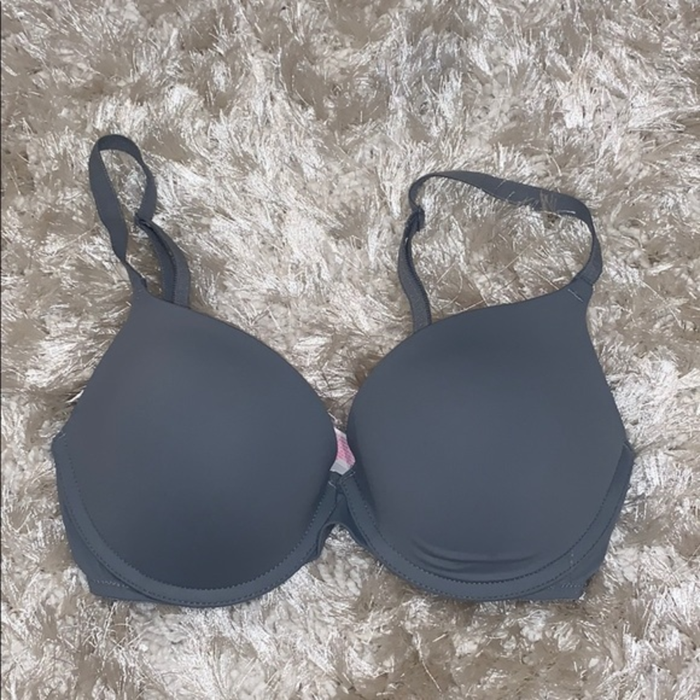 Victoria’s Secret bra pink grey‎ bra